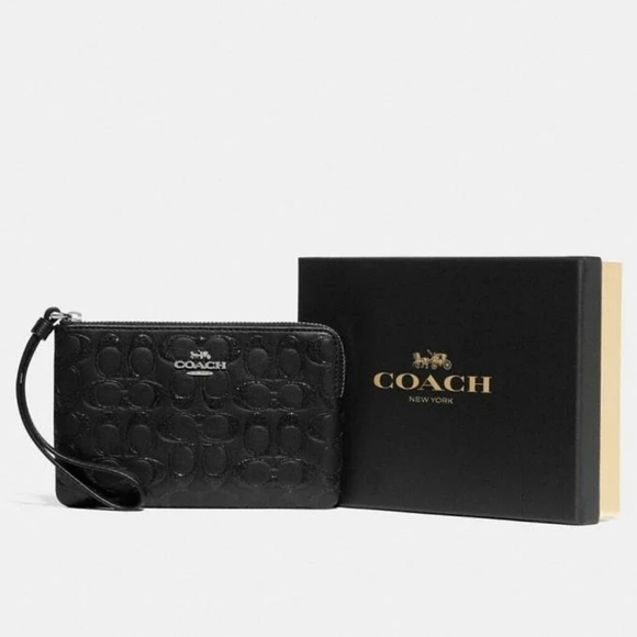 NWT; Black Corner Zip Wristlet with Sparkle - Picture 1 of 3